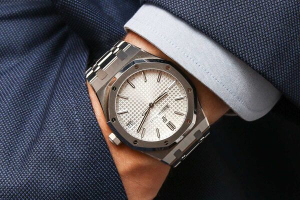 Audemars Royal Oak Fond Blanc 41mm