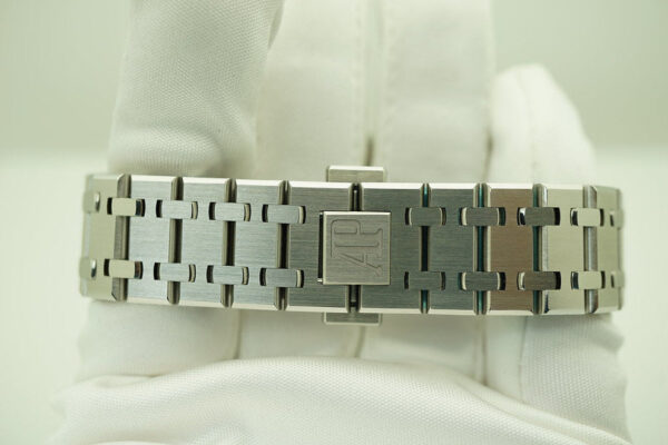 Audemars Royal Oak Fond Blanc 41mm