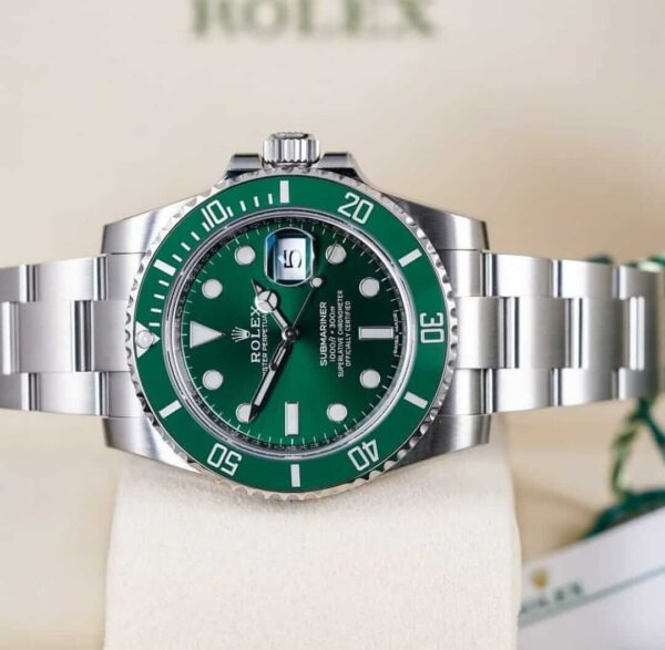 Submariner Vert _Hulk_ 116610LV